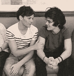 Horanooowa's profile picture. I'm Matryna. I'm 15 years old. #Directioner, #LarryShipper. Moje drugie konto @marcyska1397 Follow = Follow Back.