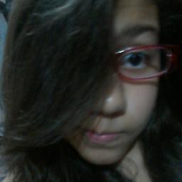 Sou o tipo de pessoa que tenho três passos para conquistar os meus sonhos: Quero, tento e nunca desisto *-*