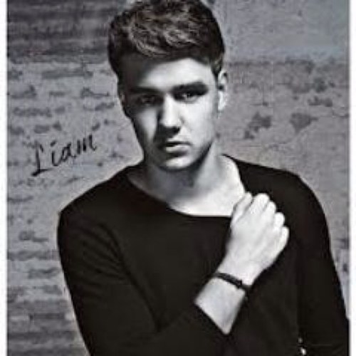 I Love 1D , Austin Mahone & Liam Payne Is my husband . Follow me , I follow back :)