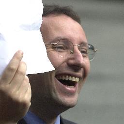 DidierBloch18's profile picture. 