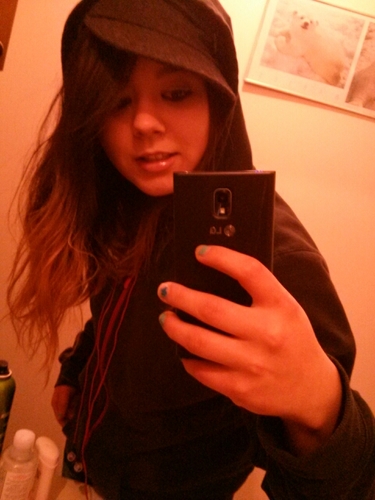 I'm 18 I spent my time working and chilling with friends along with listening to music:) Instagram: 221Lacey