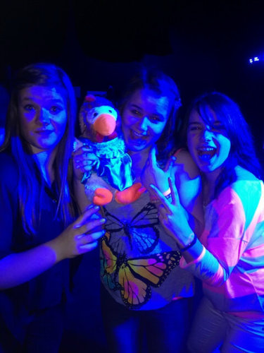 Livin outside the claw machine ;)