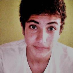 Segueee eu *-*