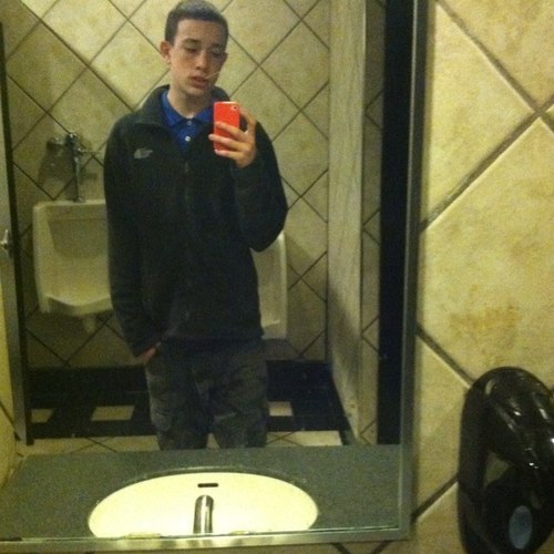 #FTF Addicted to the paper . All about the doe.! I dont give a fuck bout no hoes !