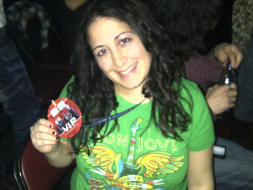 I'm the world's biggest Bon Jovi fan!! so excited for the new album and tour! #THINFS Love starbucks and chocolate :)