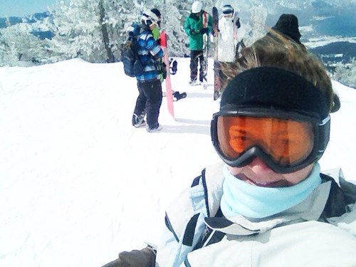 Media & Communications advisor, loves to travel and meet new people