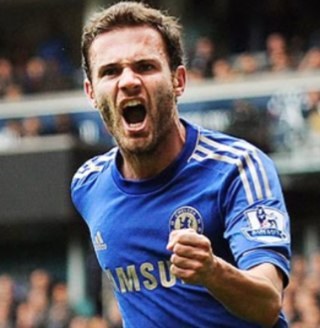 AmericanPieFTW's profile picture. Favourite film-American pie
Favourite actor-Sean William Scott
Favourite band-Alter Bridge
Favourite team-Chelsea
#Teamfollowback