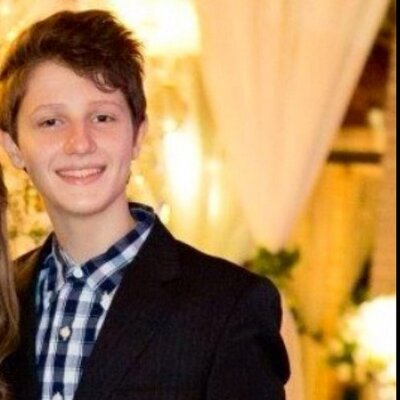 Profile Picture of Alan Albert (@Alan0Albert) on Twitter