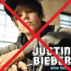 Solo soy un anti bieber,sigueme y te seguire...:P