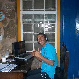 sou dj , sonoplasta ,compositor , permacultor  e monitor ambiental  caso queiram perguntar algo sobre estes assuntos postarei logo em seguida  .