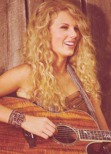 Taylor is my Queen. She is my idol forever and always. 
August 31st 2013