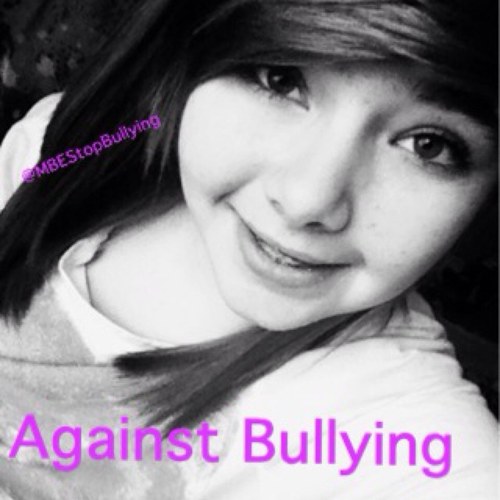 With this account, i want to help anybody that needs help. Stay Strong♡