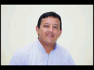 Comunicador Social, estudiante de derecho, Periodista, Concejal de Popayán, me encanta el trabajo con los sectores vulnerables,  Amo el deporte.