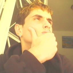 Corinthiano , loko , gente boa , afim de novas amizades , segui e  descubra . *--*