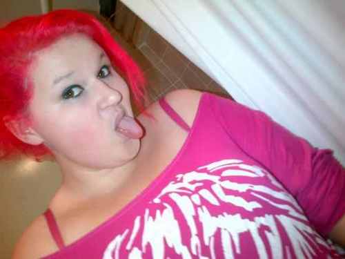 PaulaEmma123's profile picture. Hey I'm Paula From West Midlands Aged 19... Follow Me And I'll Follow Back ;)