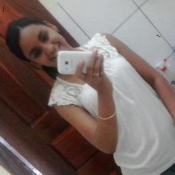 camilad.morais@hotmail.com
