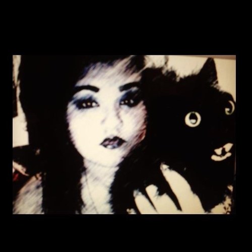 Štãÿ węįrd. Štáÿ wįłd. Štåÿ fręę. METAL&OLD PUNK. Music is my life. I live for horror movies. ÜŃĮQÛĘ.
Joe's Girl ❤
