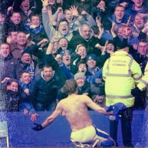 Born an Evertonian not manufactured,Upper bullens season ticket holder, Kopites are gobshites, Follow me i follow back, Everyday hero,