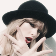 Bieber and Swift are my idols
 Venezuelan, 15 years.
 Never Say Never, Believe & Be Fearless.