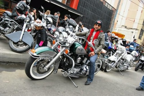 Traveler and amateur photographer, artist painting and sculpture, Bicycle Designer Harley Davidson, Chopper, Custom and Bobber.