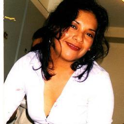 Me gusta escuchar salsa y pasar con mis bebes bellos y toda mi familia los amo muakz!