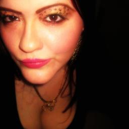 SELAH 
BORN & RAISED 
LOWER EAST SIDE NYC
Make-up artist '06 
Art educator '12