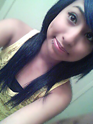 FOLLOW ME (: | I Follow Everyone back !' | im SINGLE ♡ c: |im 15 c; | Music is my Life ;D | & im addicted to video games cx & i almost forqot im awesome \(^.^)/
