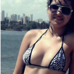 18 aninhos , Escorpiaana , estudaante de Biologia na UFCG , Vascaaina ,Catoolica , Catequista && Luanete ‘