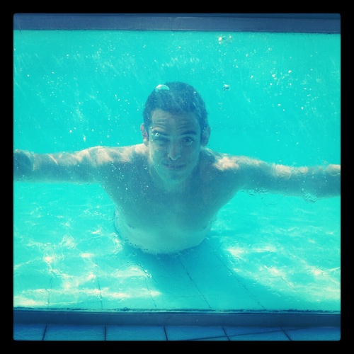 f0liveira's profile picture. 