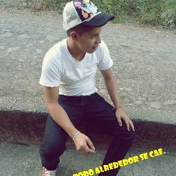 ROthelmeyer's profile picture. Soy un chico sinpatico, Siempre escontraras un amigo en mi, sigueme y lo descubriras.  ↑↑ Siganme ↑↑ ^^ !! #FollowMe and #Followback (Mii PIN -- .l. .l. .l. .l.