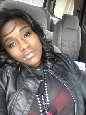 BadBBre's profile picture. H!! twitter my name is BadBre i'm 19  i love 2 sing. i live in chicago on the southside  follow me #musslemuzik #badb*tch #TheVoice