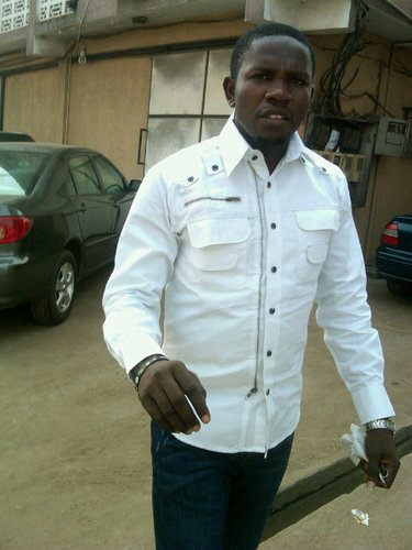 am a simple young man. Who beleive that everyone ought to be respected.