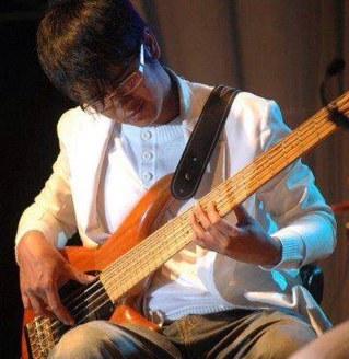Bassis saratuspersen||Grafis Design||Photography||AslookPicture||linesureSymphoni