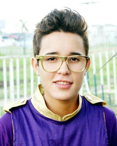 soy una niña muy bn portada y estoy total meste enamorada de los meseritos de acabatelo 3