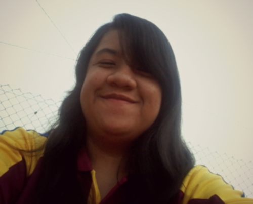 hello there !! im syelisha :) you can call me isha , syeli or whatever :/ . follow me and i follow you back  :'D