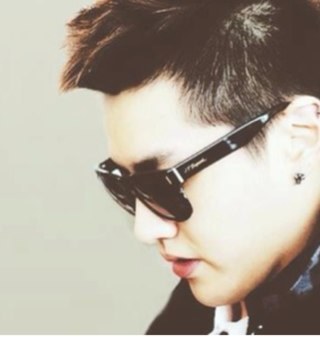 Leader EXO-M , 90 lines~ . Pengen banget di taken? [WeAreSM'Lindouindo']
