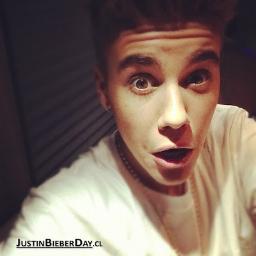 Creer , luchar , soñar , peseguir y amar. 
Bye Believe Tour 16.3.13.
No parar hasta conseguirlo.