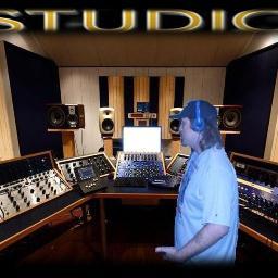 *** RAPPER / SINGER / COMPOSER / TALENT PROMOTER / CEO IN YA FACE ENT !!! (910)-374-8947 E MAIL- inyafaceent2013@yahoo.com