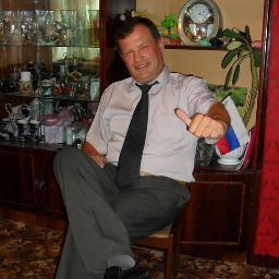 Превращаю  привычку людей пользоваться Интернетом  в свой постоянно растущий доход. Эта программа http://t.co/5yuWvMxG  найдёт Вам ВСЁ!! Взаимный фолловинг.