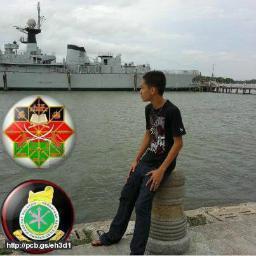 Sorry saya TIDAK dilahirkan dari keluarga yang kaya bertambah lagi dengan Hot.Facebook * Whatsapp * Zello *Wechat