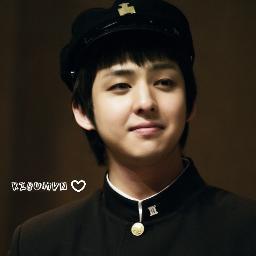 We are VietnameseSnowers,We will update infor,play game,post fact.....about @ikmubmik N Super Junior's members, Please follow and support us! 24/11/2011