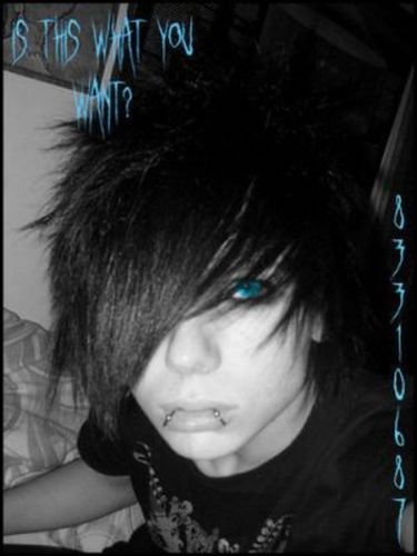 hey guys i am tyler plz follow me /gay/ single