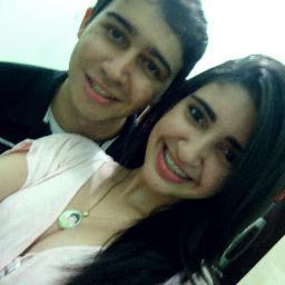 Aquariana, 18 anos, e namorada do @Rondenelle ♡ ! Ser FELIZ me consome muito.  :*