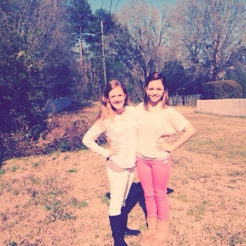 hersheylovesyou's profile picture. follow me(*: + I will give you awesome tweets(: and it comes with something awesomee...... i will rube awesome on you(: lol(: i am a christan and love god(: