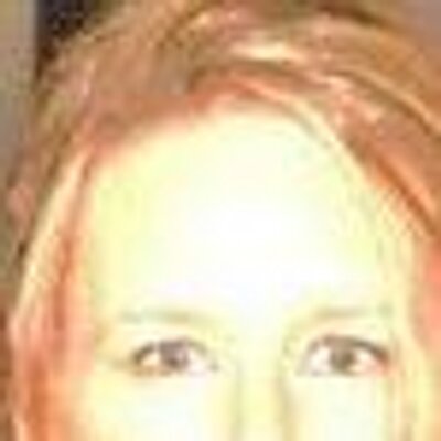 Profile Picture of Lenard Mora (@Daniel780599) on Twitter