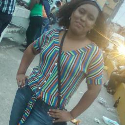 Siempre Me Levanto Con Una Sonrisa Soy Una Chica Super Divertida Dame Follow Y yO Back Amor ♥
