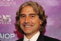 CEO of real estate investment firm Intercontinental, Founder of “A Day for Democracy”, hubby to Eliza and father of 6!