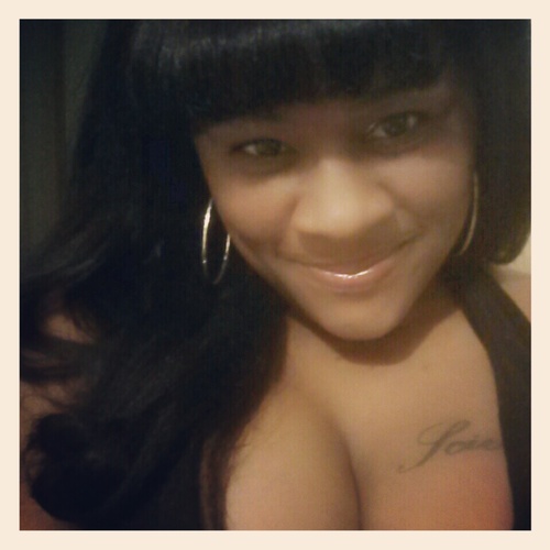 Brooklyn Independant chick. loving and living the life that many only dream of. Here for networking so follow Supreme n u will be followed back..Maybe lol.