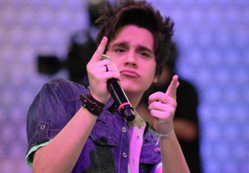 @LuanSantana Te vivo meu amor