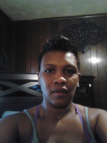 MsimallthatSum's profile picture. I am a very outgoing person with a wild personality.....my motto is IT IS WHAT IT IS.....